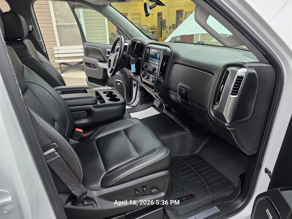 Used 2016 Chevrolet Silverado 1500 LTZ Z71 w/ LTZ Plus Package image 11