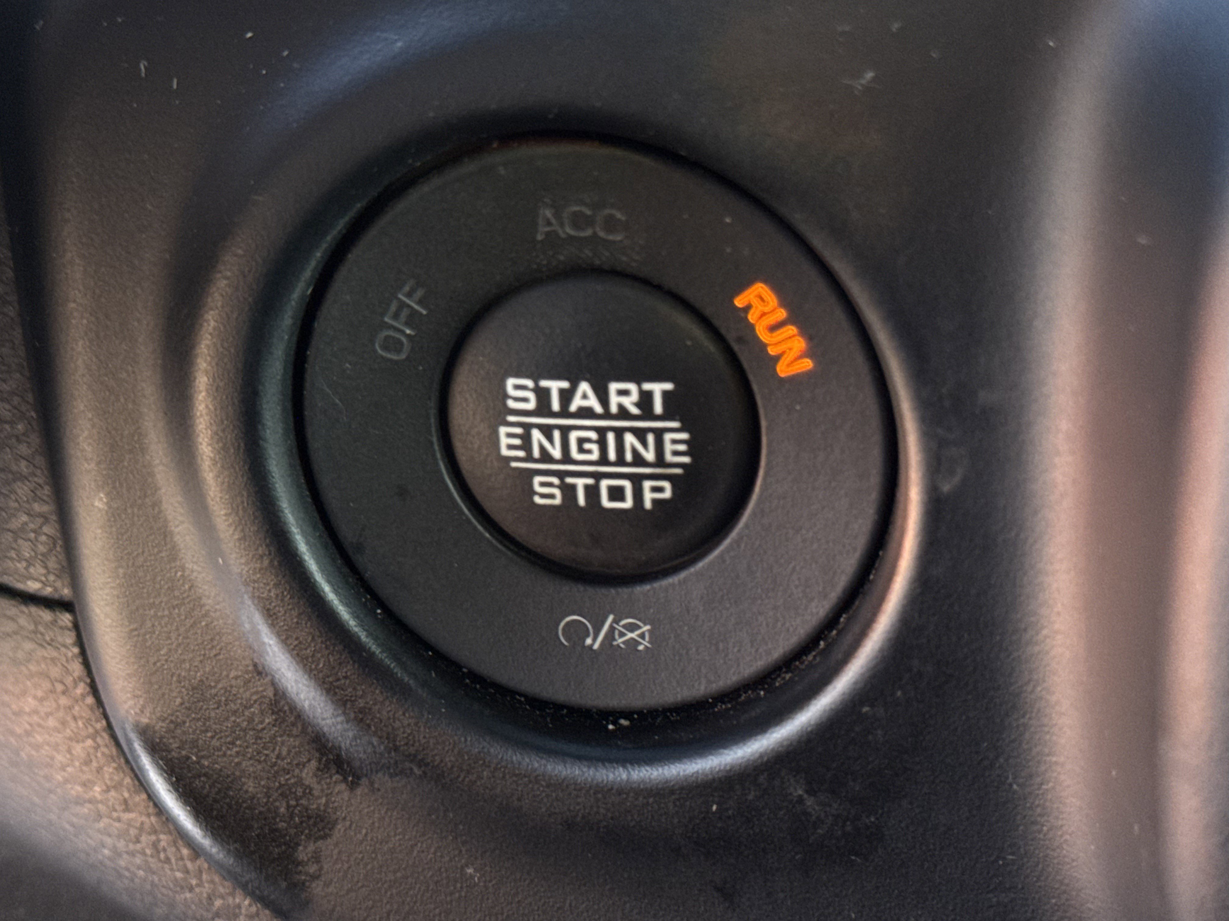 Used 2023 Jeep Gladiator Sport image 23