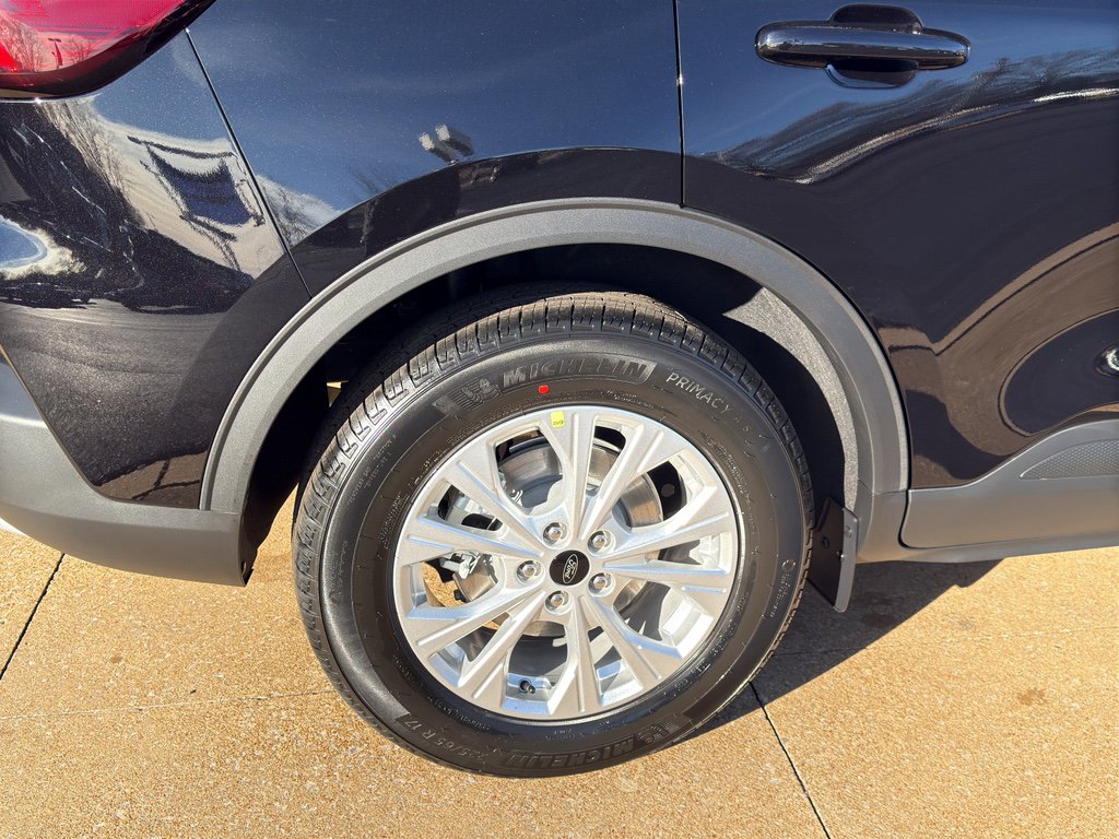 New 2026 Ford Escape Active image 6