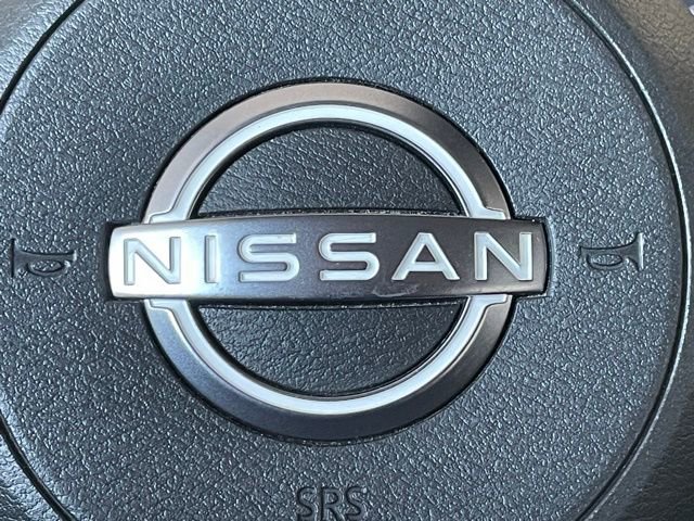 Used 2022 Nissan Pathfinder SL w/ SL Black Package image 15