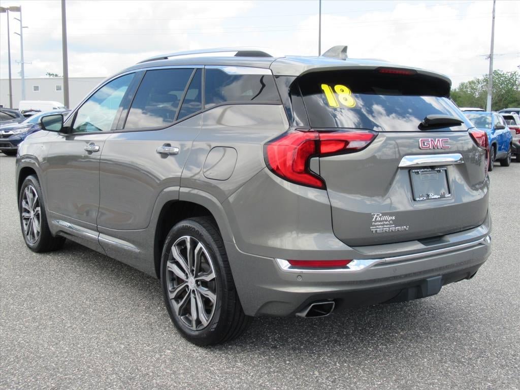 Used 2018 GMC Terrain Denali w/ Advanced Safety Package FWD image 5
