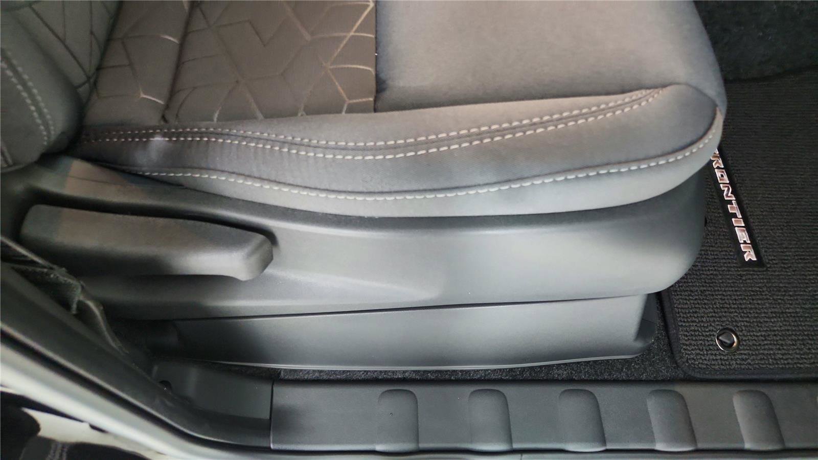 New 2026 Nissan Frontier SV w/ Tow Package image 25