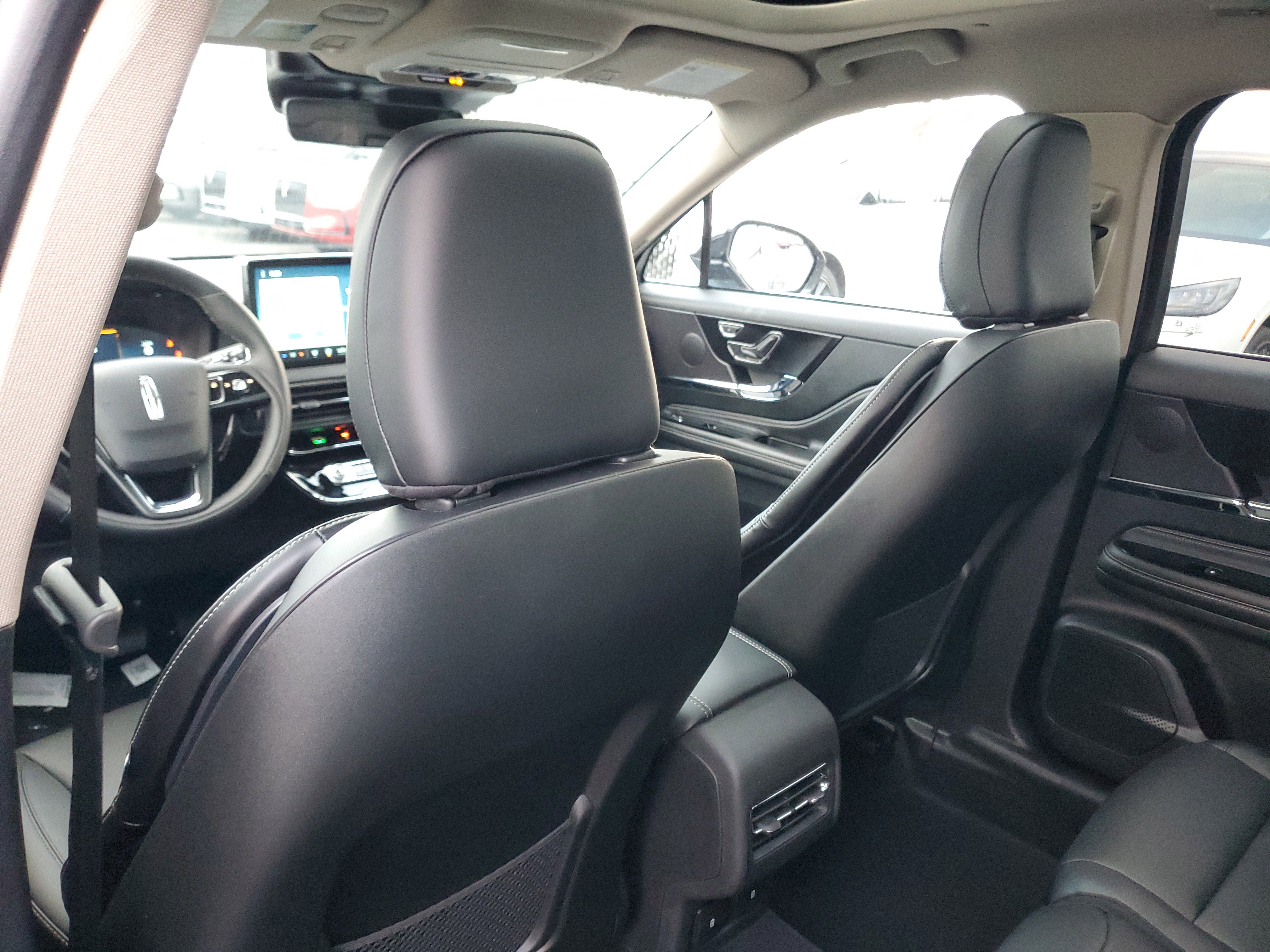 New 2026 Lincoln Corsair Premiere image 26