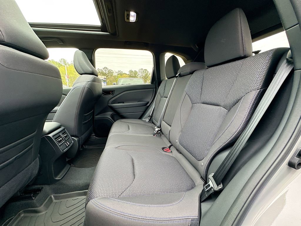 Used 2025 Subaru Forester Premium w/ Convenience Package #1 image 4