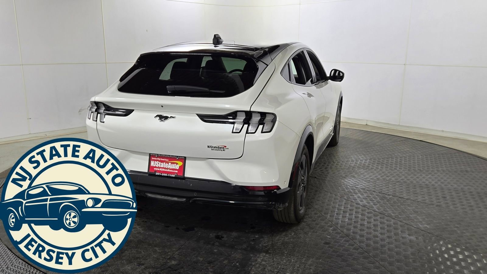 Used 2022 Ford Mustang Mach-E California Route 1 image 9