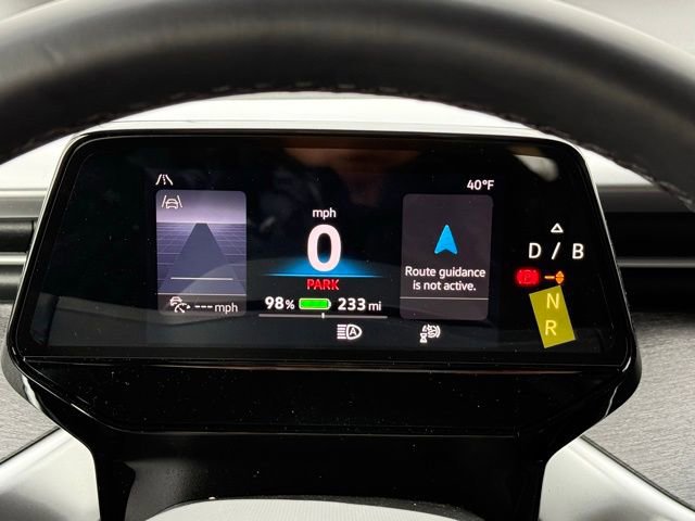 New 2025 Volkswagen ID. Buzz Pro S RWD image 32