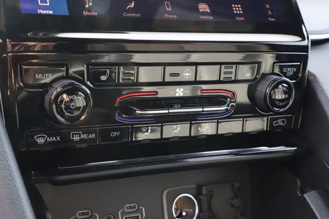 New 2025 Jeep Grand Cherokee Limited AWD/4WD image 29
