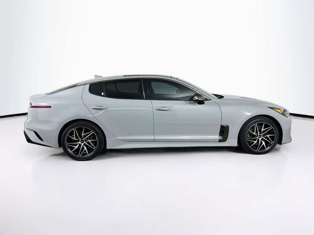 Used 2022 Kia Stinger GT-Line w/ Sun & Sound Package RWD image 26
