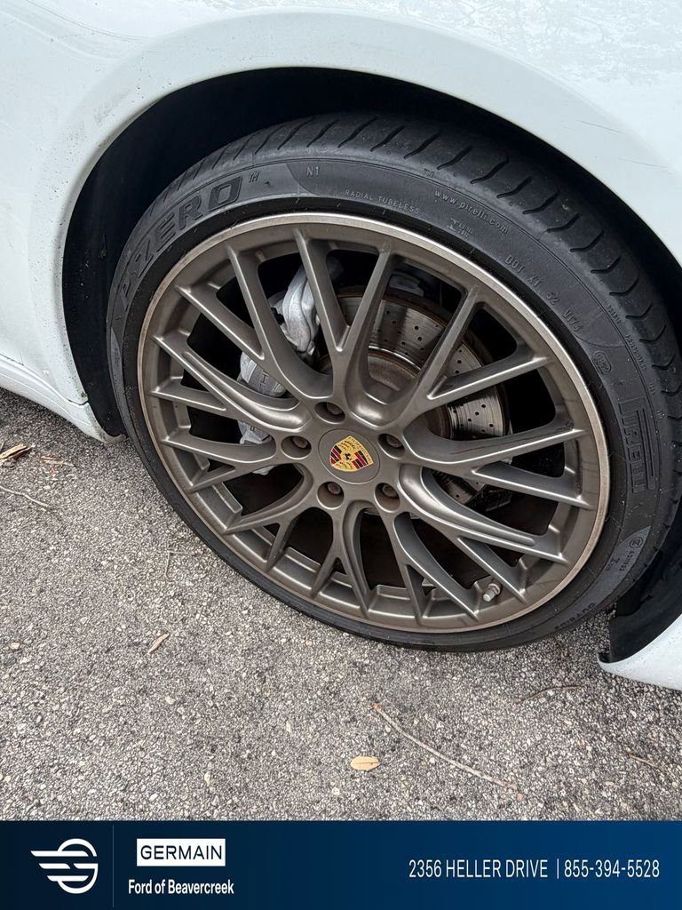 Used 2017 Porsche 911 Carrera RWD image 2