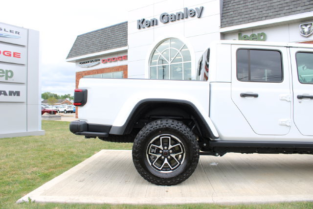 Used 2026 Jeep Gladiator Rubicon AWD/4WD image 39