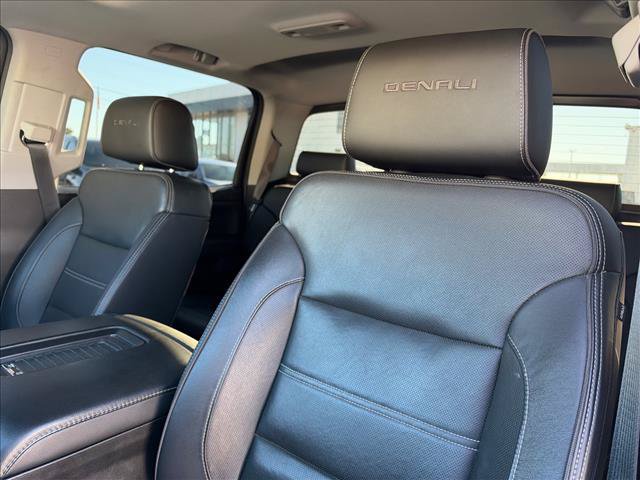 Used 2017 GMC Sierra 3500 Denali w/ Duramax Plus Package AWD/4WD image 24