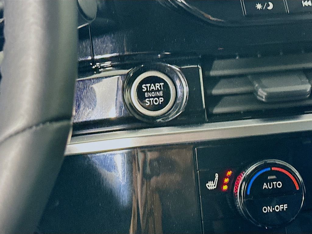 Certified 2024 Nissan Pathfinder SL image 21