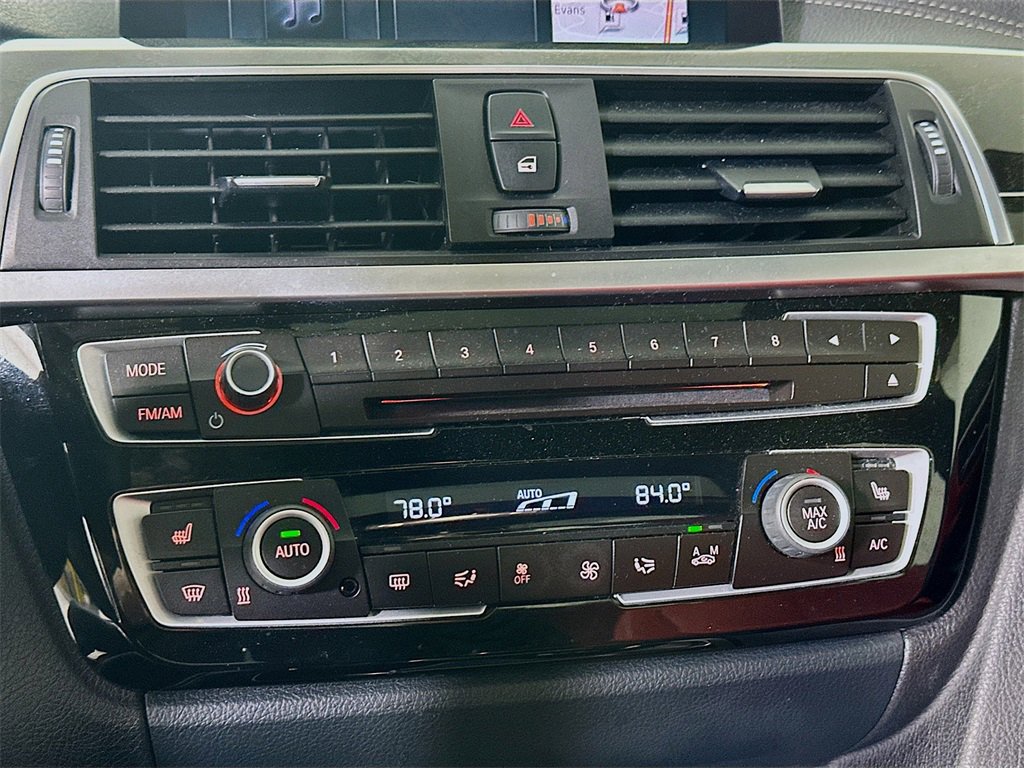 Used 2018 BMW 340i xDrive Sedan w/ Premium Package image 13