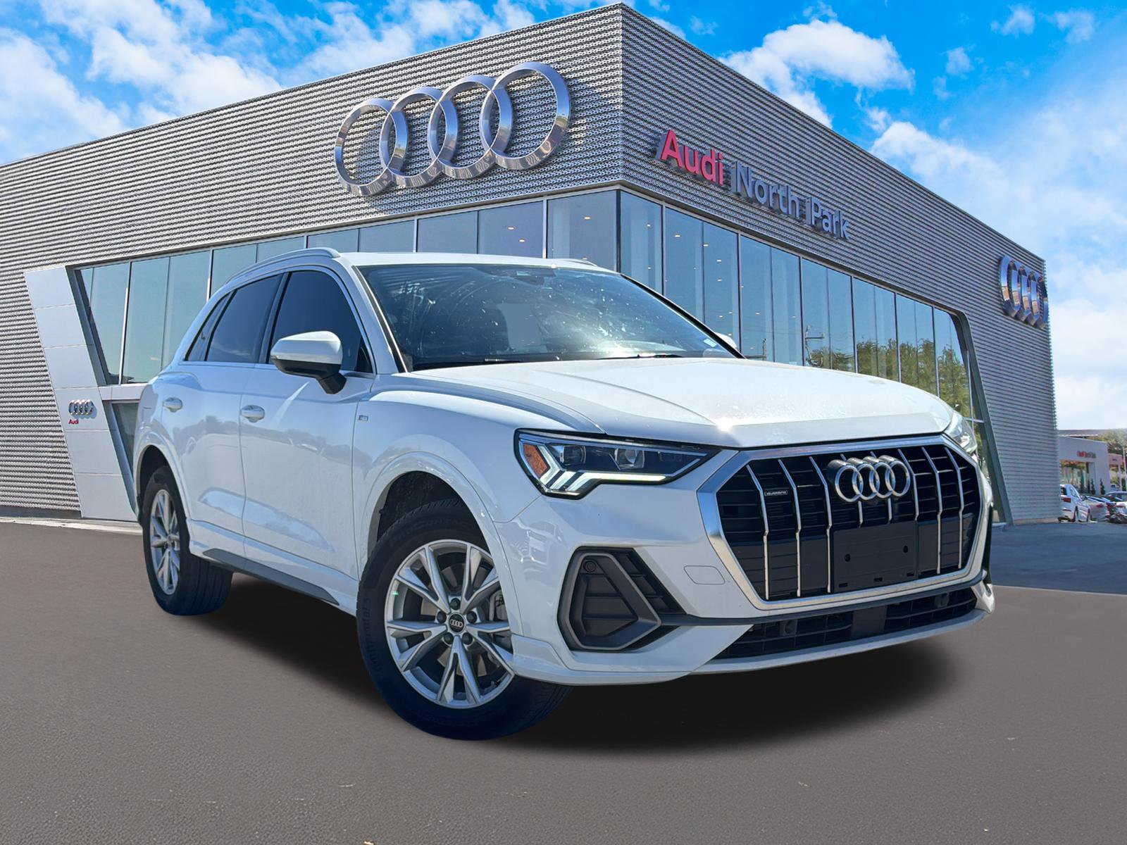 Used 2025 Audi Q3 2.0T Premium Plus w/ Premium Plus Package image 1