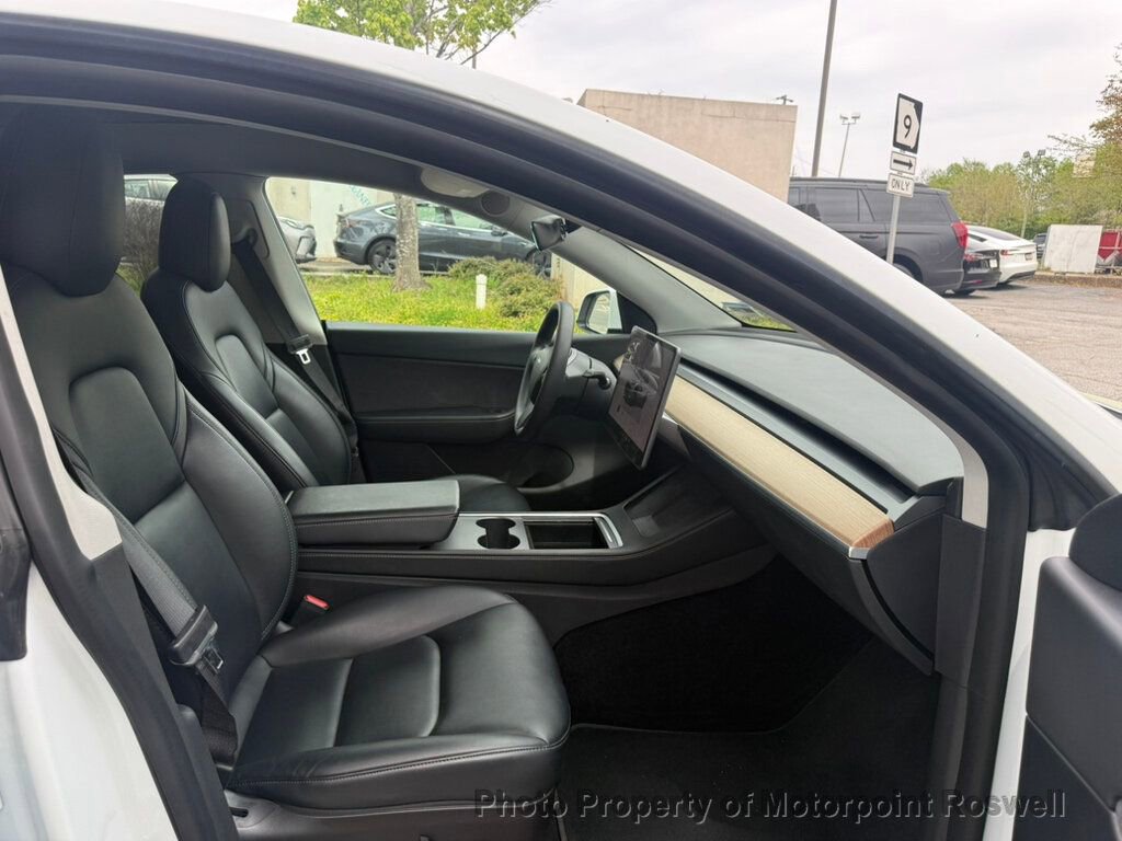 Used 2022 Tesla Model Y Performance AWD/4WD image 19
