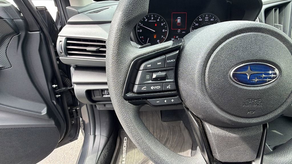 Used 2025 Subaru Crosstrek 2.0i Premium image 27