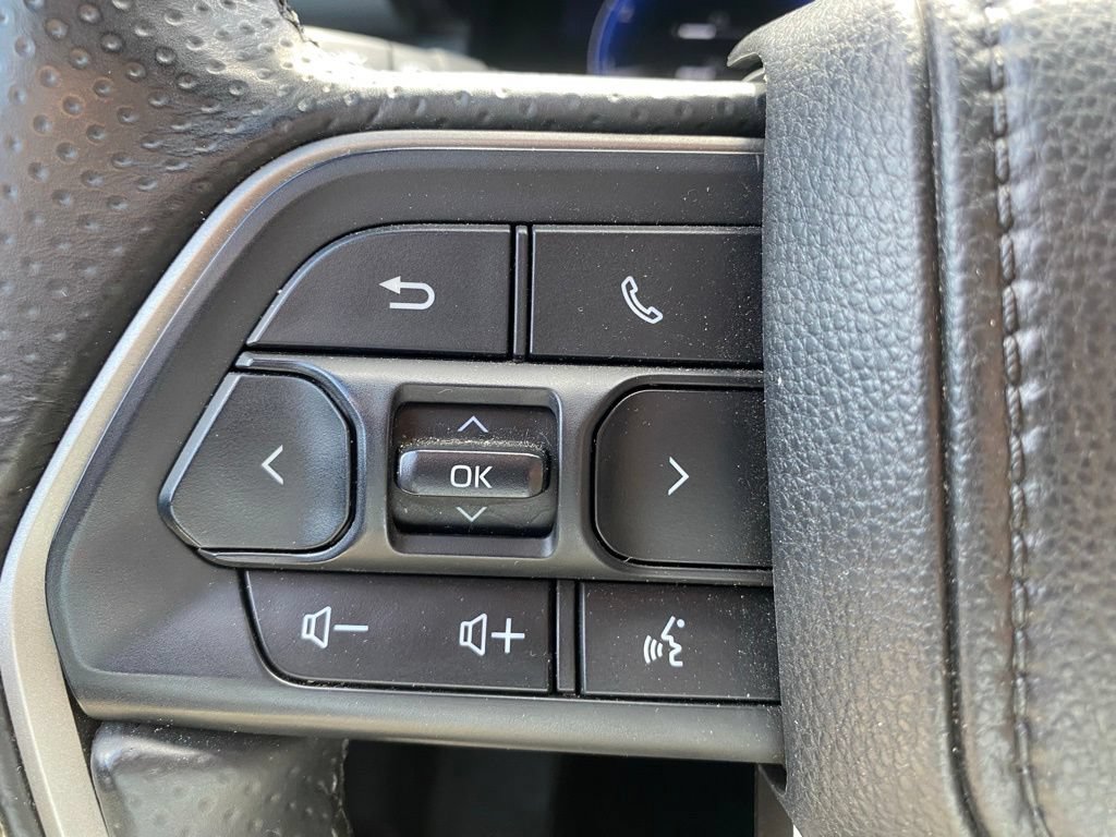 Used 2025 Toyota 4Runner TRD Off-Road AWD/4WD image 20