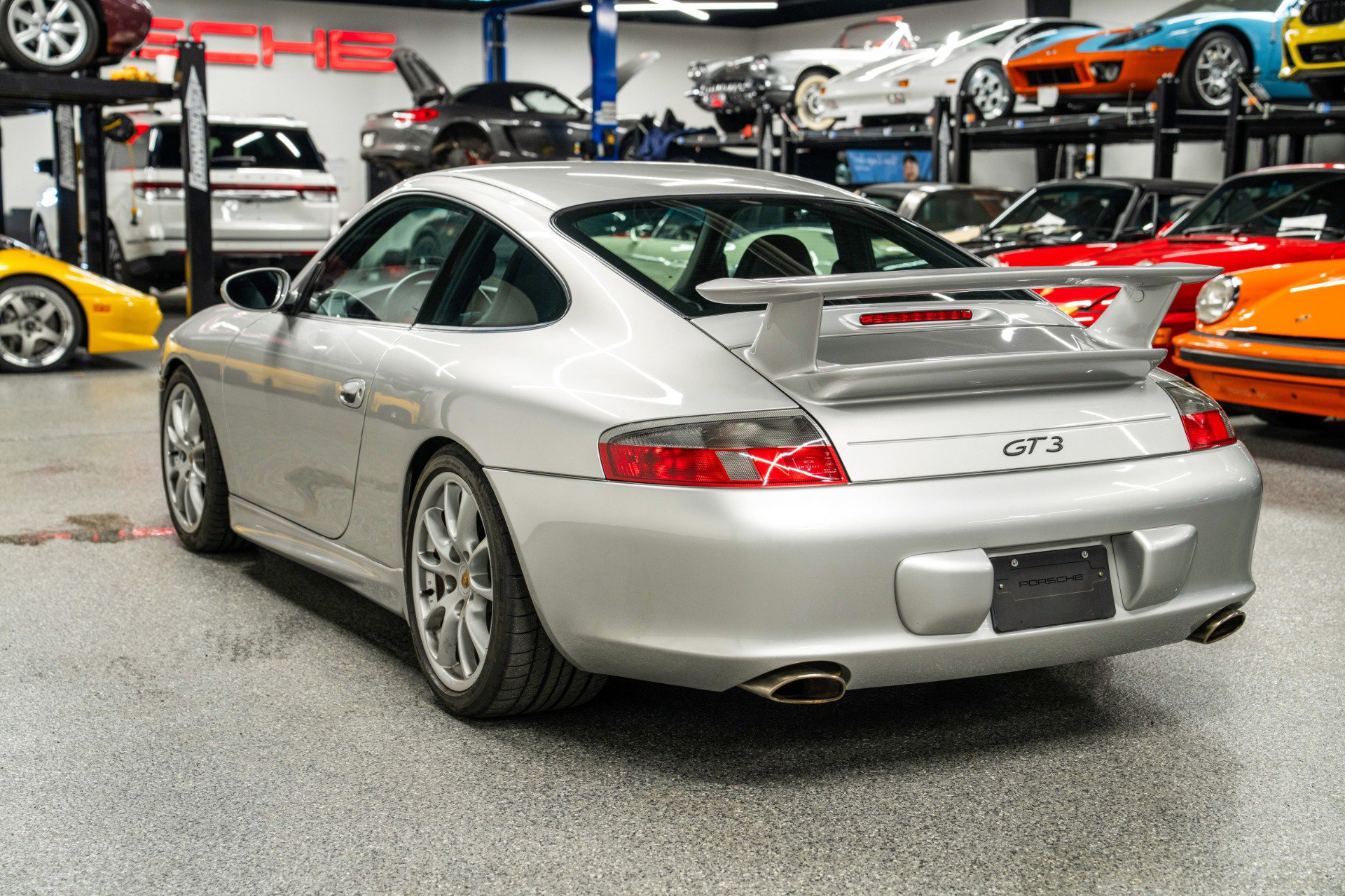 Used 2005 Porsche 911 GT3 image 6