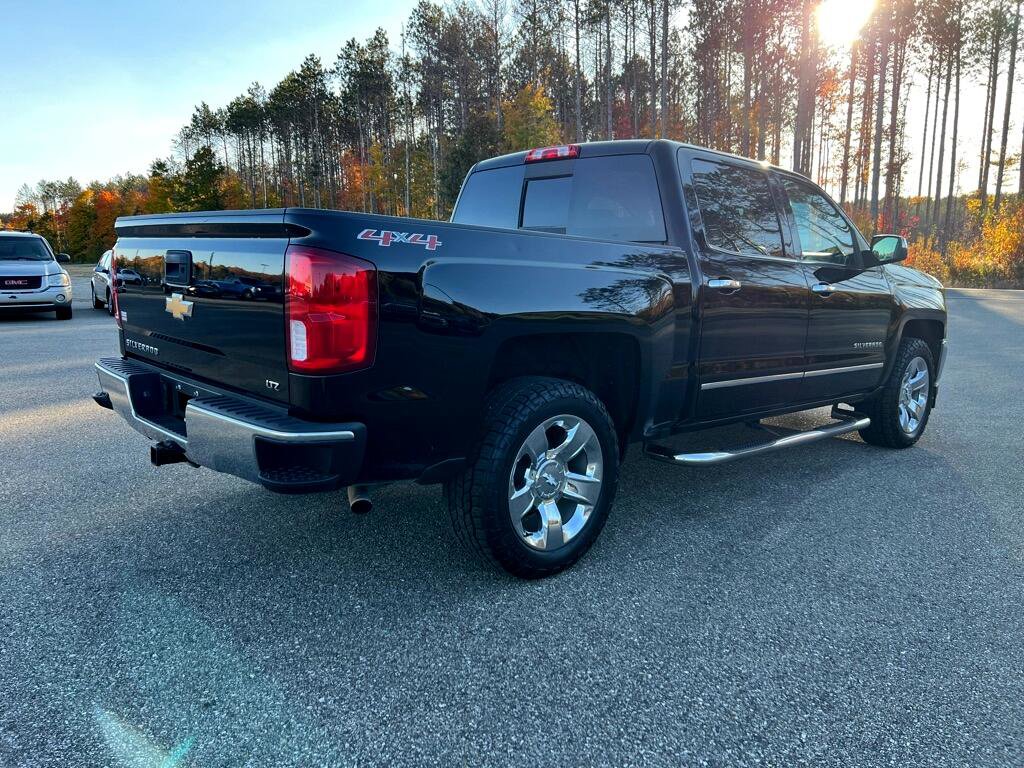 Used 2017 Chevrolet Silverado 1500 LTZ w/ Sport Package image 4