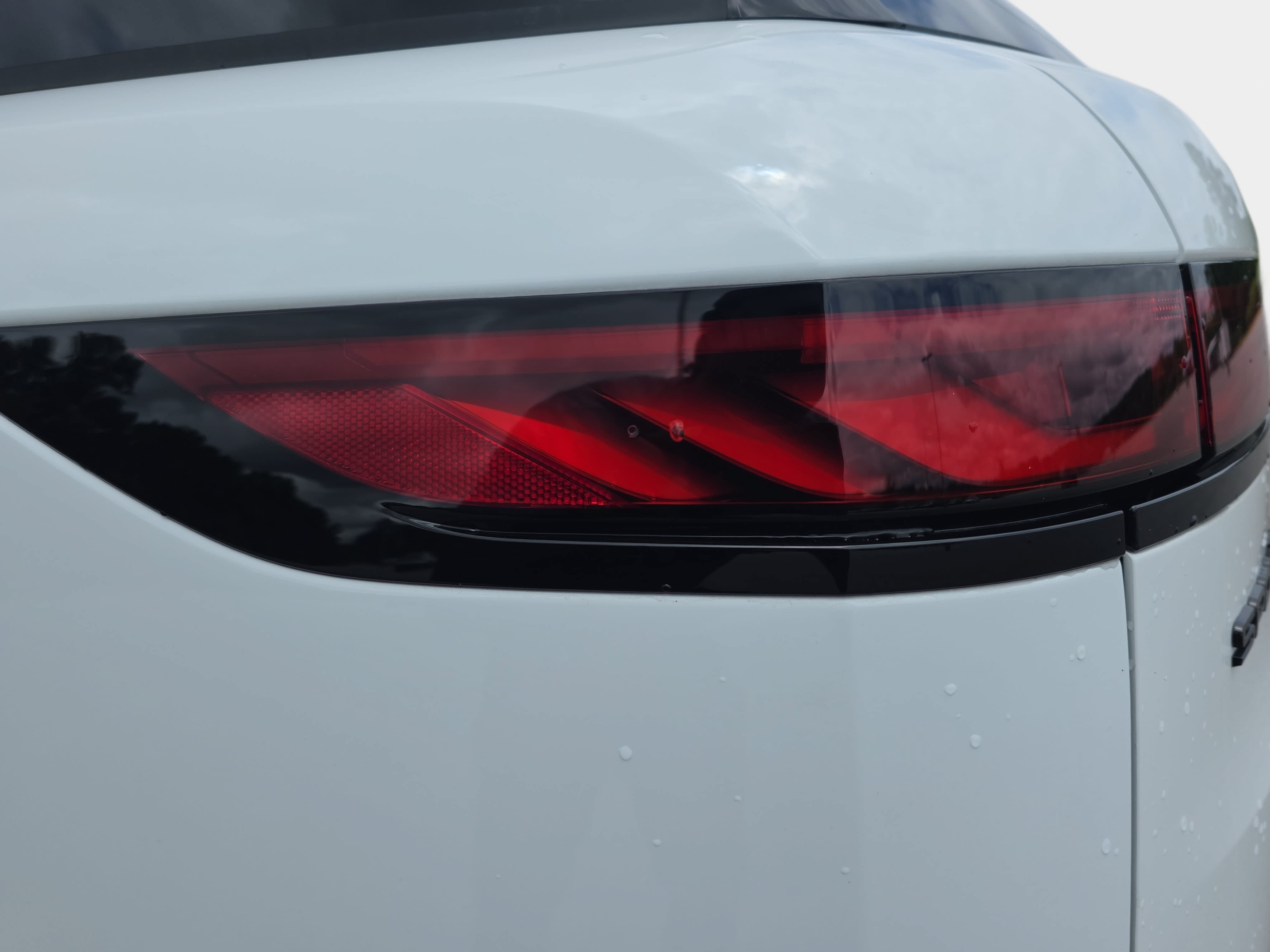 New 2026 Land Rover Range Rover Sport Dynamic SE AWD/4WD image 35