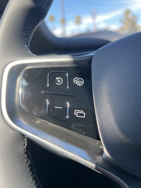 New 2026 Volvo EX30 Plus w/ Protection Package image 16