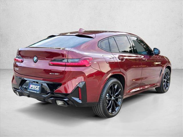 Used 2025 BMW X4 xDrive30i w/ Premium Package image 5