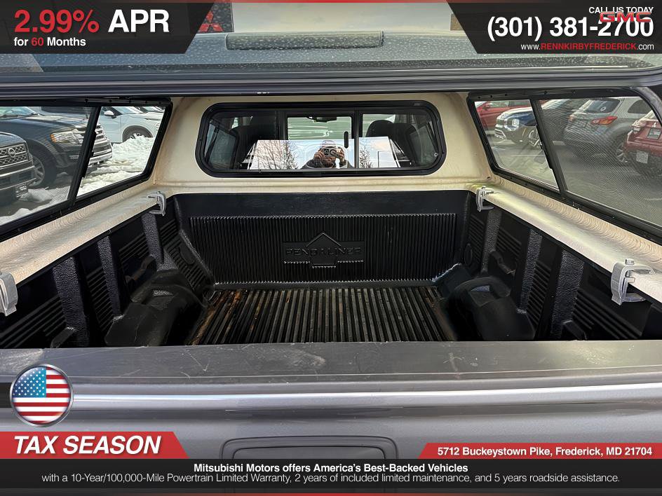 Used 2020 GMC Canyon SLE w/ Driver Alert Package image 9