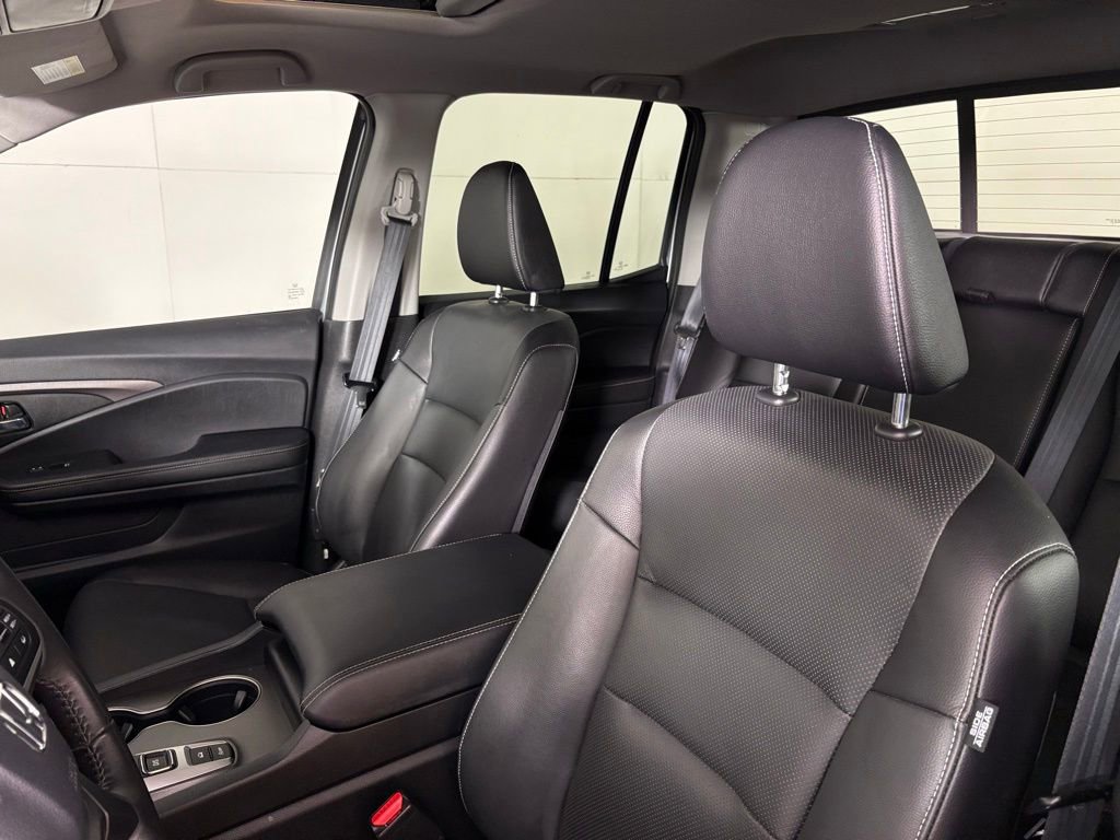 Used 2025 Honda Ridgeline RTL image 18