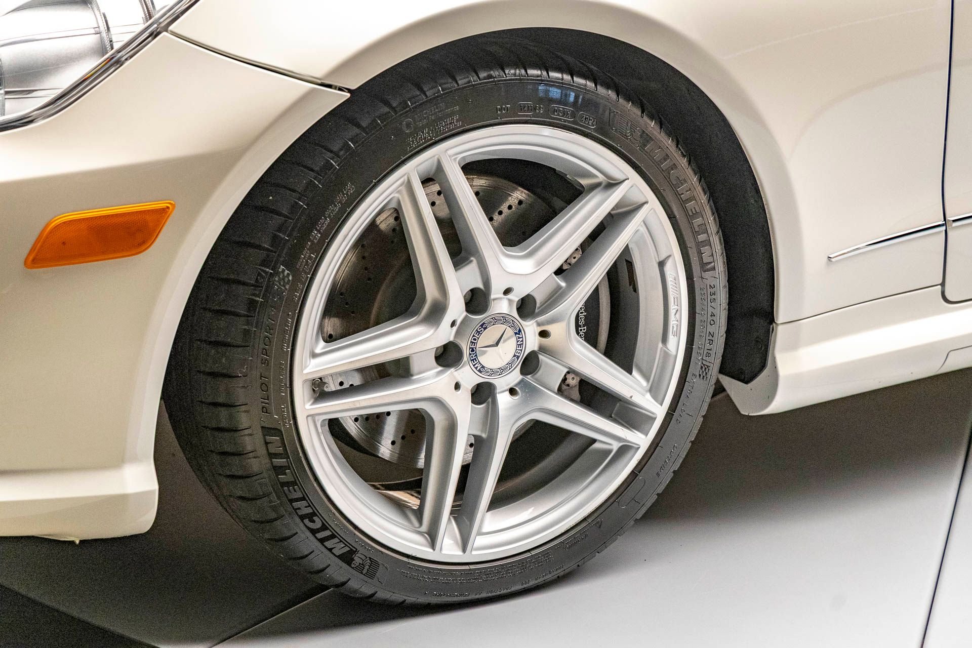 Used 2011 Mercedes-Benz E 550 Cabriolet image 11