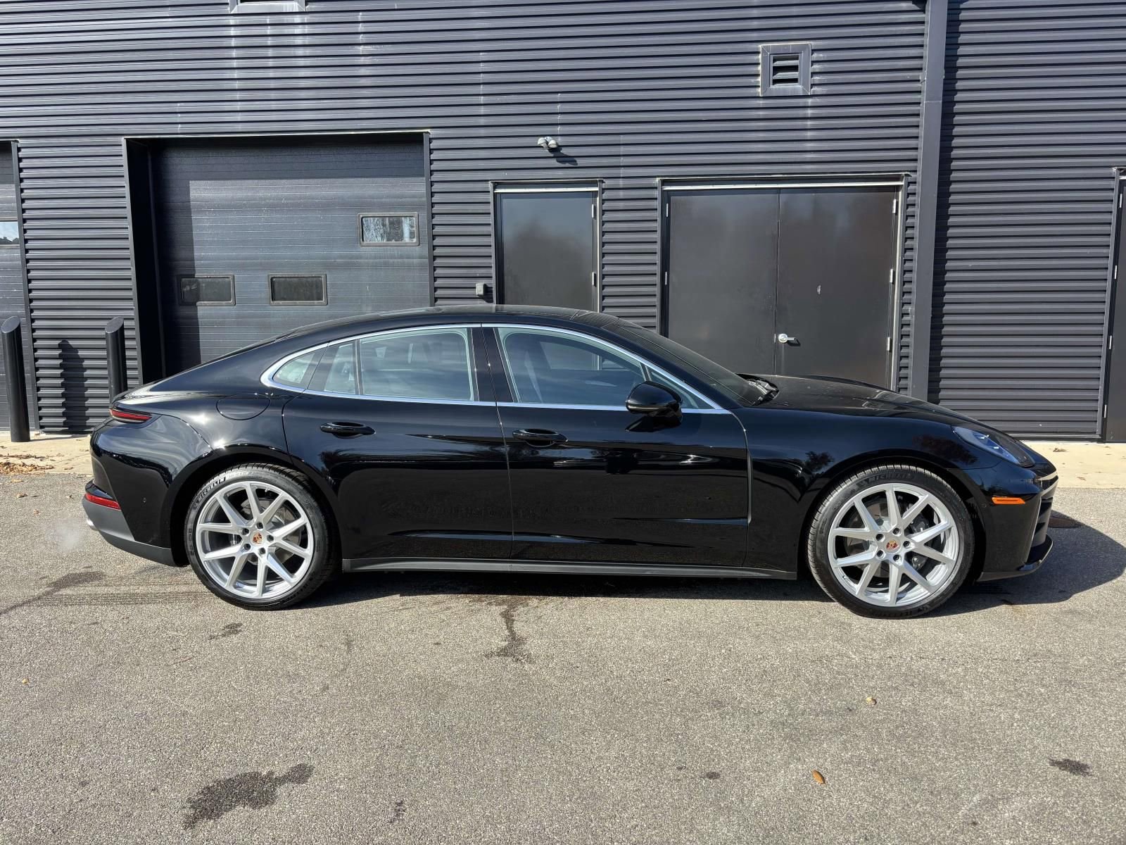 New 2026 Porsche Panamera image 11