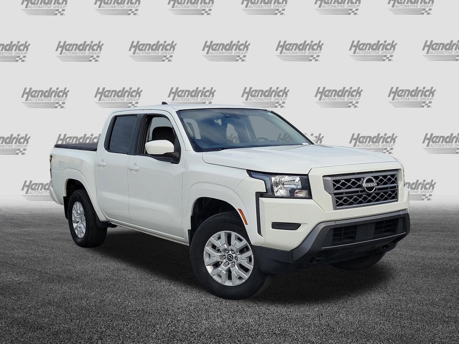Used 2022 Nissan Frontier SV w/ Technology Package image 2