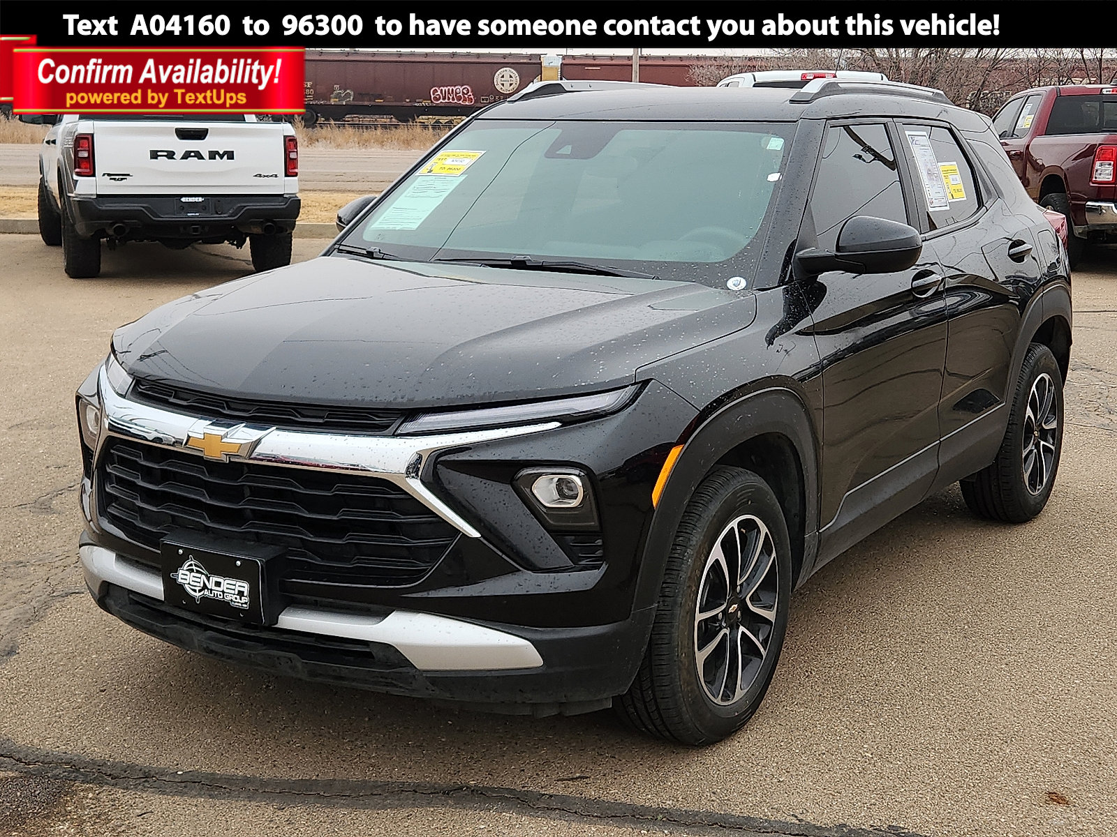Used 2025 Chevrolet TrailBlazer LT image 1