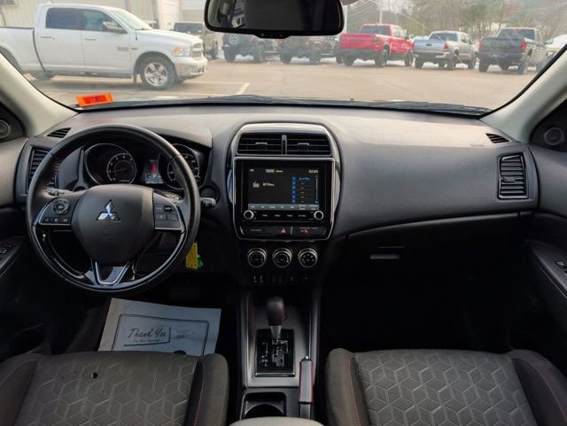Used 2022 Mitsubishi Outlander Sport ES image 15