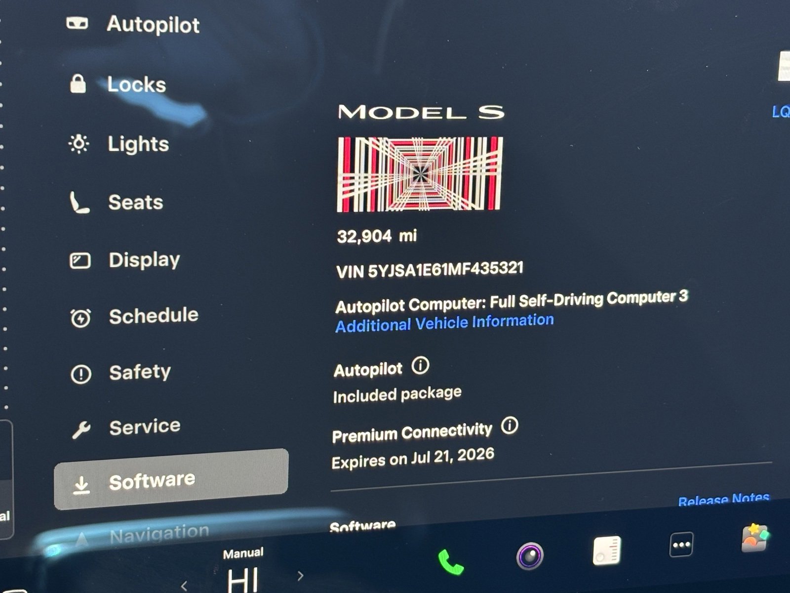 Used 2021 Tesla Model S Plaid image 7