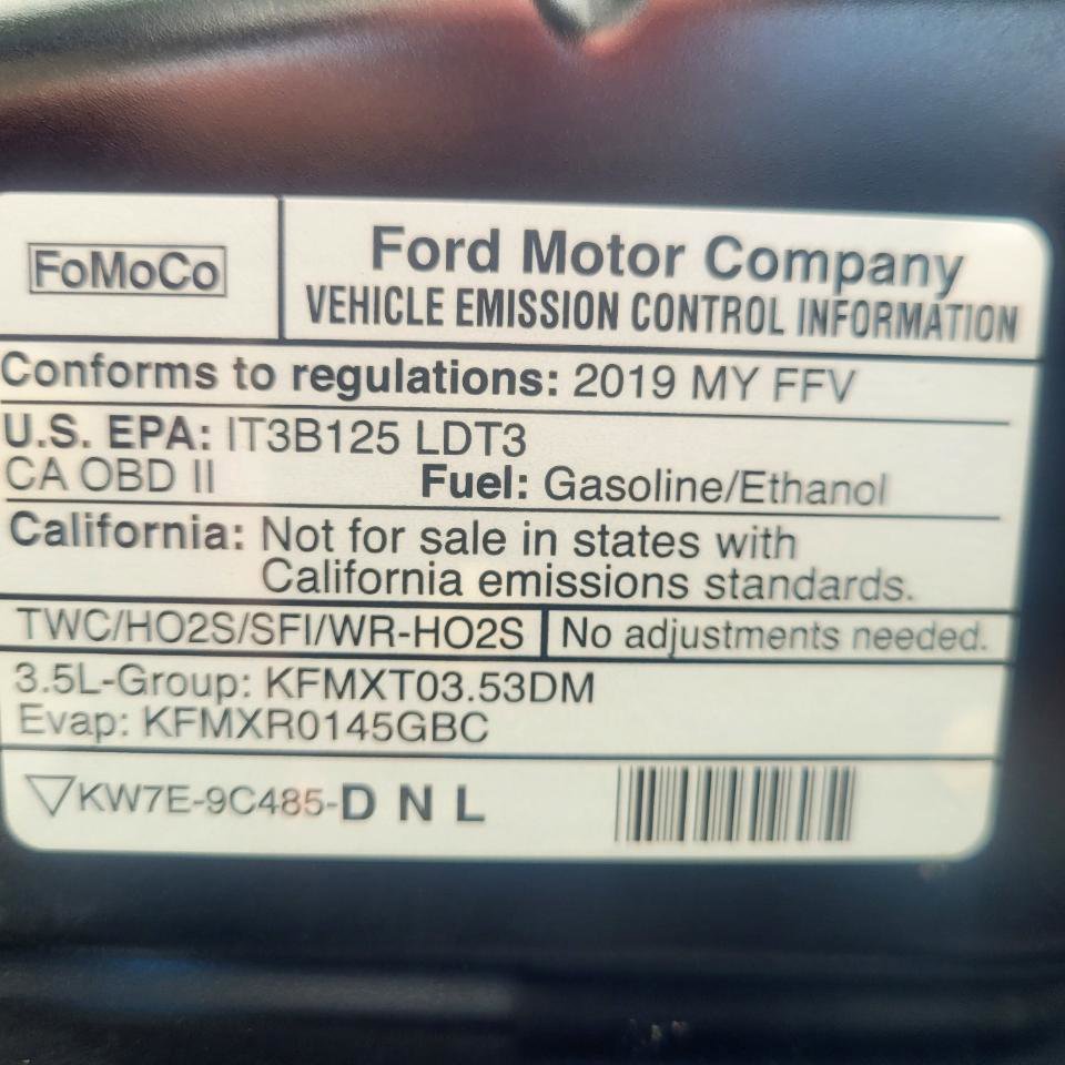 Used 2019 Ford Explorer XLT w/ Equipment Group 202A AWD/4WD image 40
