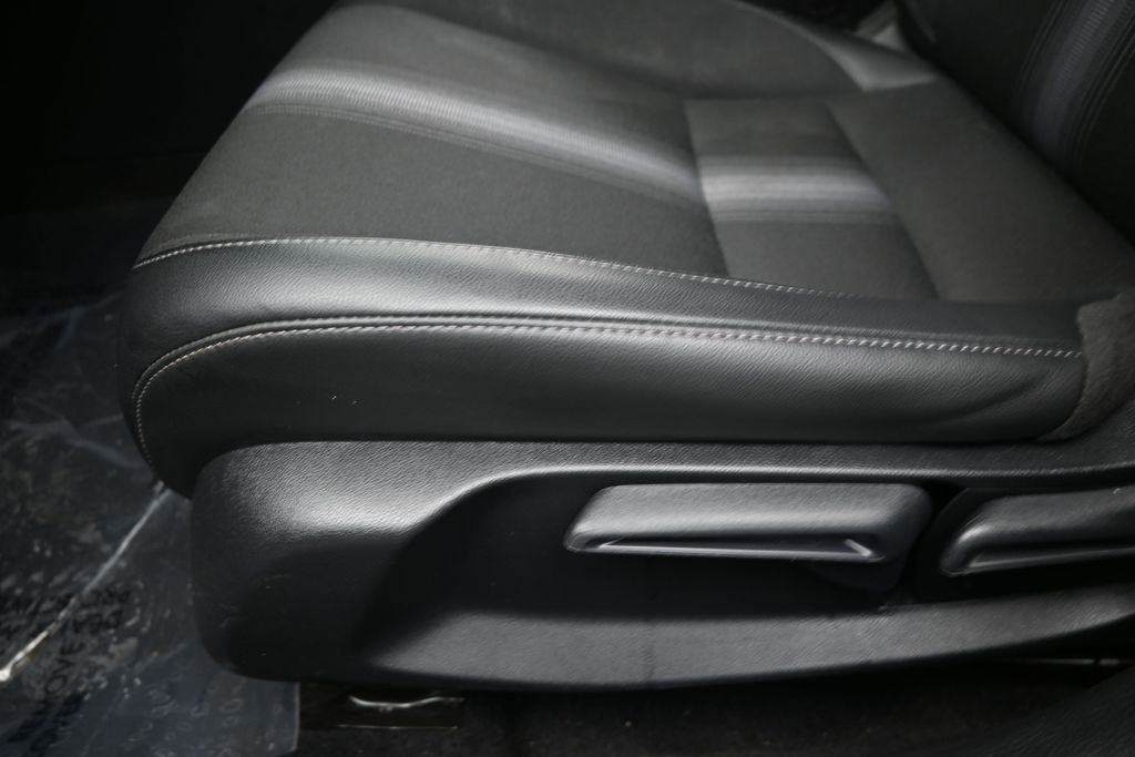 Certified 2025 Honda Civic Sport image 12