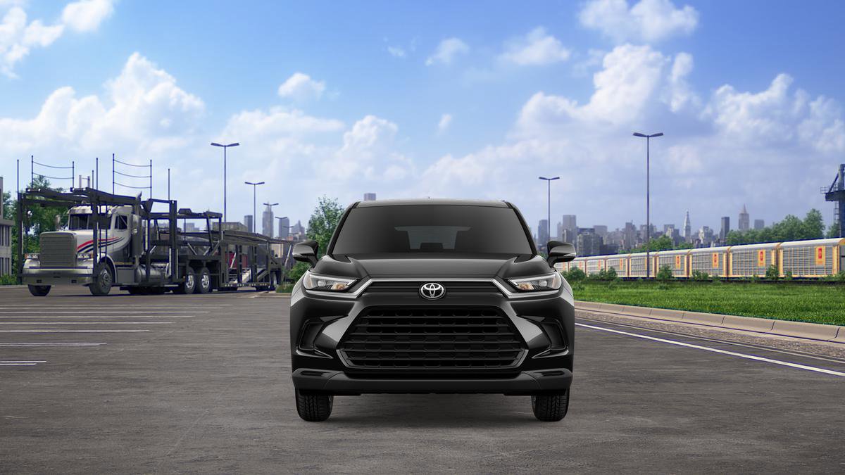 New 2026 Toyota Grand Highlander LE image 17