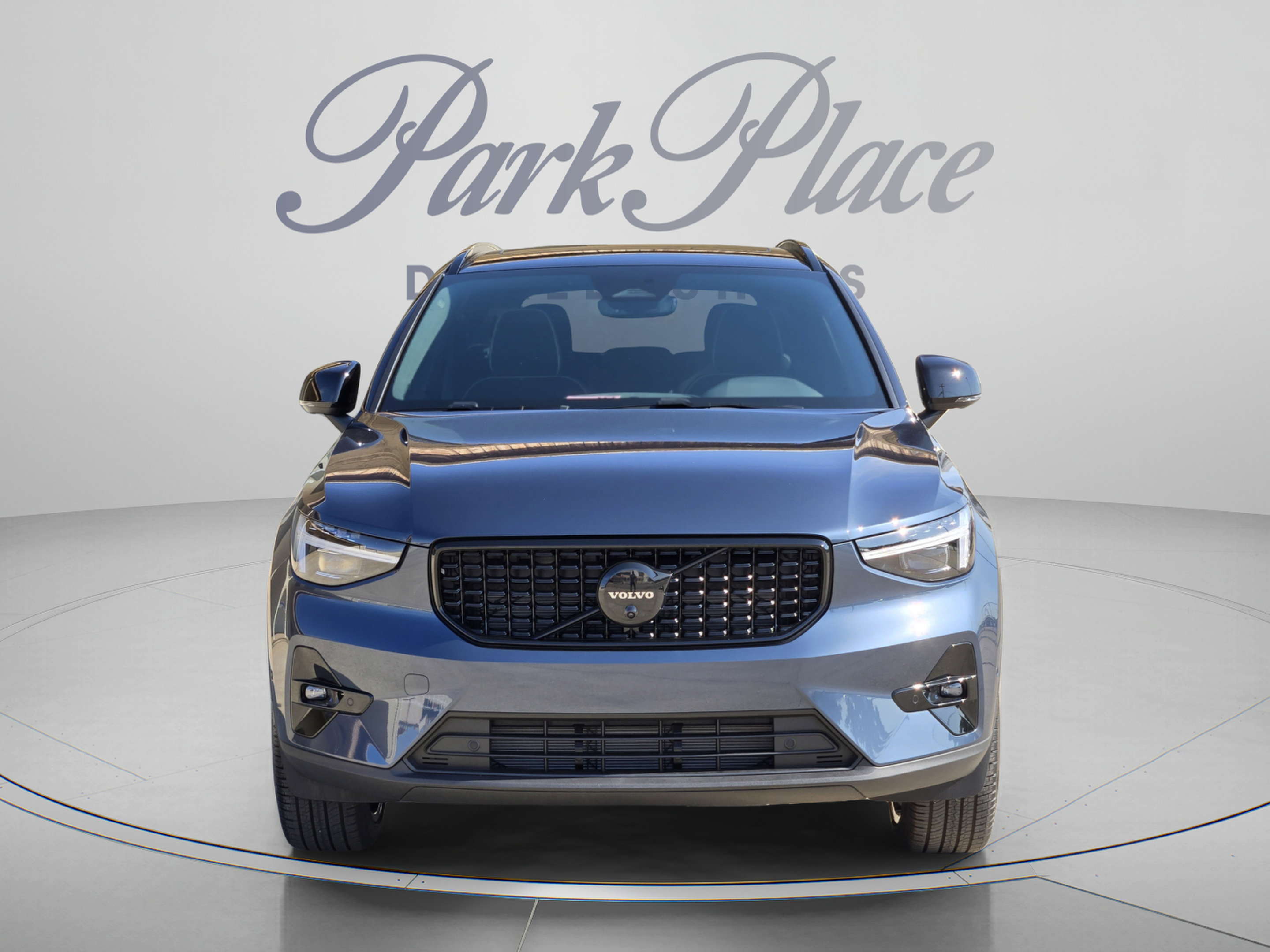 New 2026 Volvo XC40 B5 Ultra w/ Protection Package Premier AWD/4WD image 9