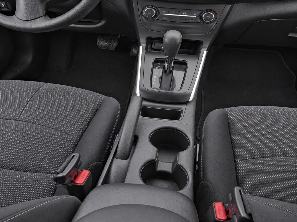 Used 2018 Nissan Sentra S w/ S Midnight Style Package FWD image 18