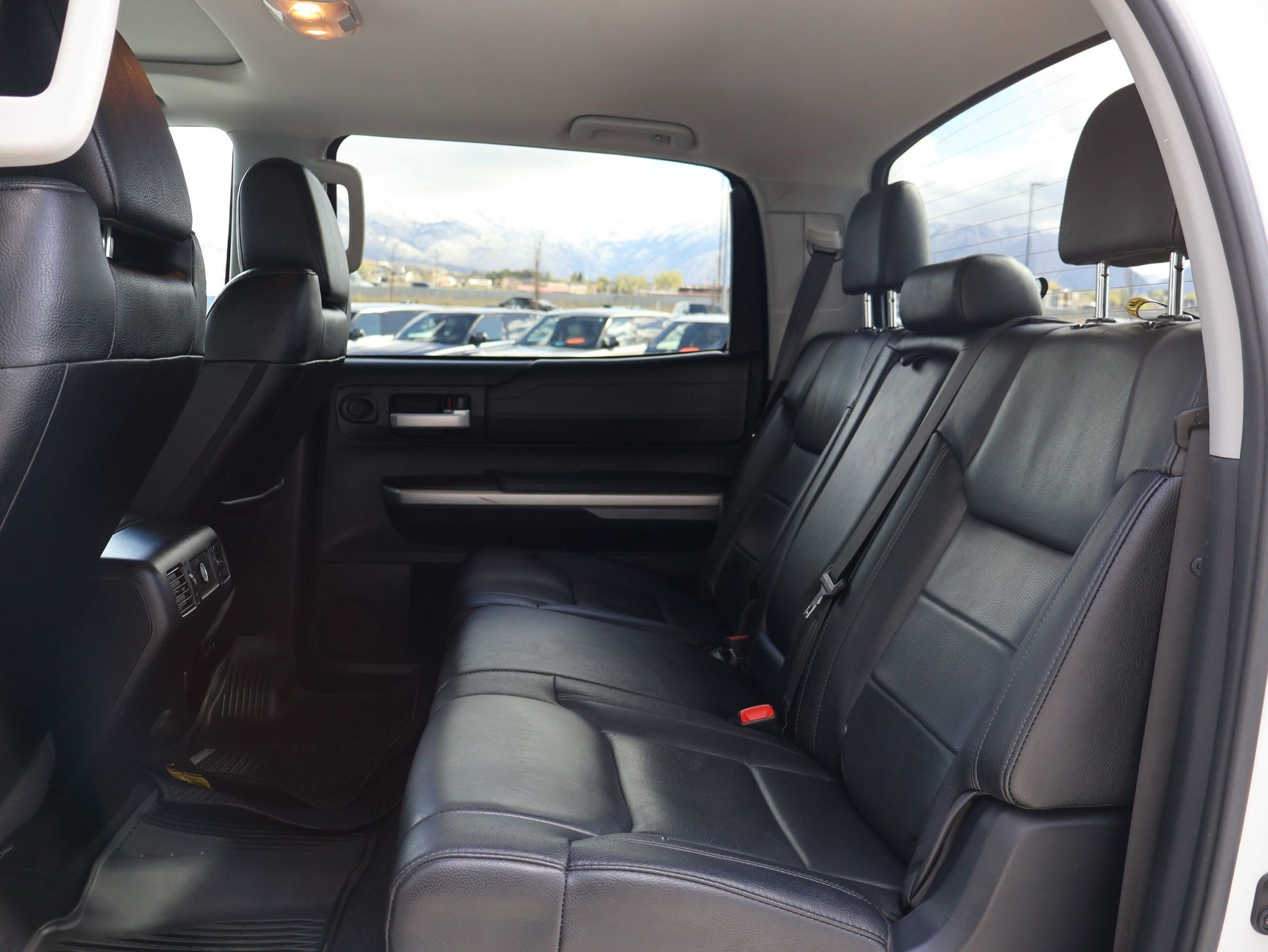 Used 2017 Toyota Tundra Limited image 27