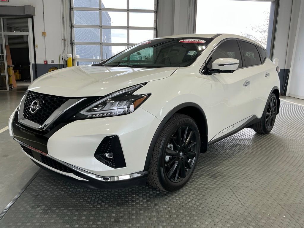 Used 2024 Nissan Murano SL image 2