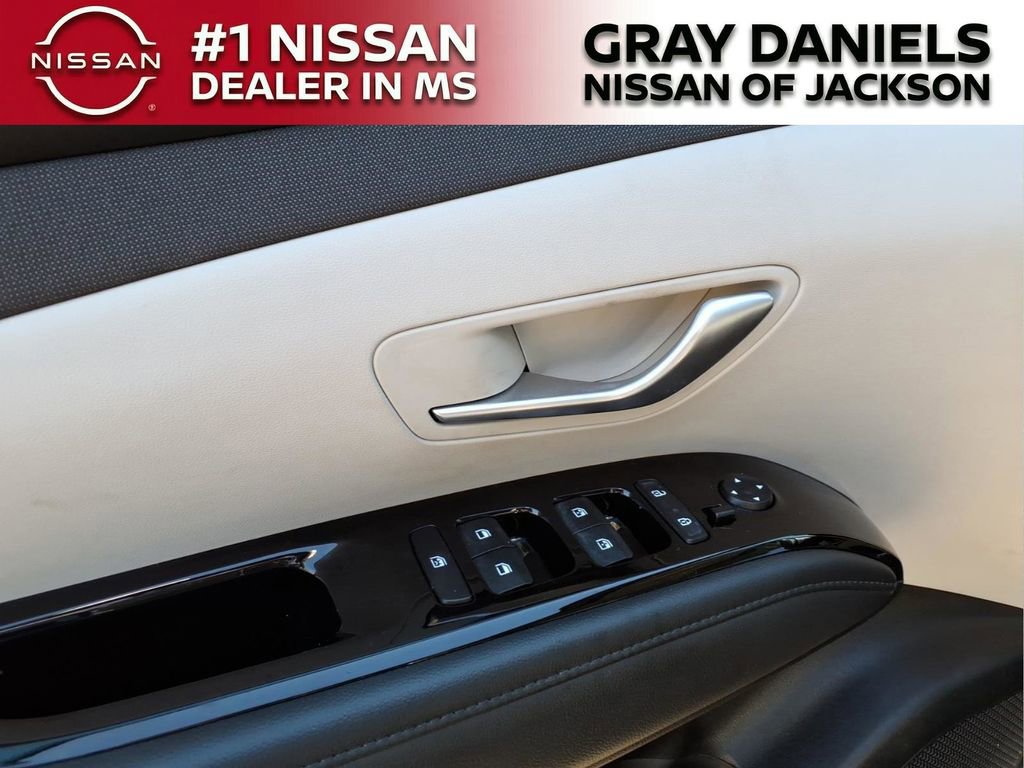 Used 2022 Hyundai Tucson SEL image 12