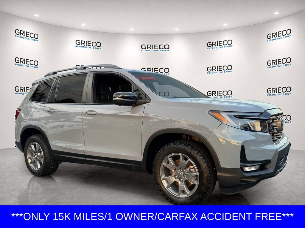 Used 2025 Honda Passport TrailSport video 1