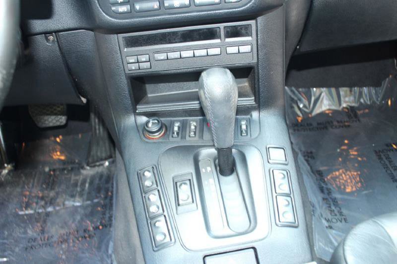 Used 1999 BMW 323i Convertible RWD image 15