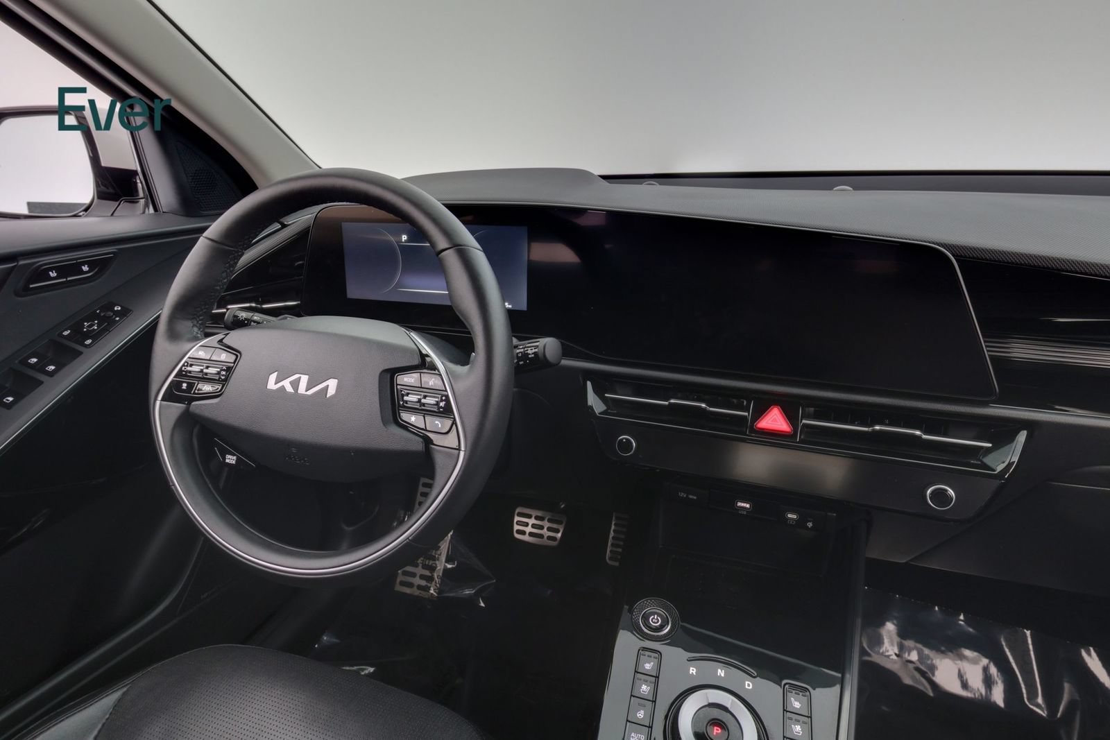 Used 2023 Kia Niro Wave FWD image 25