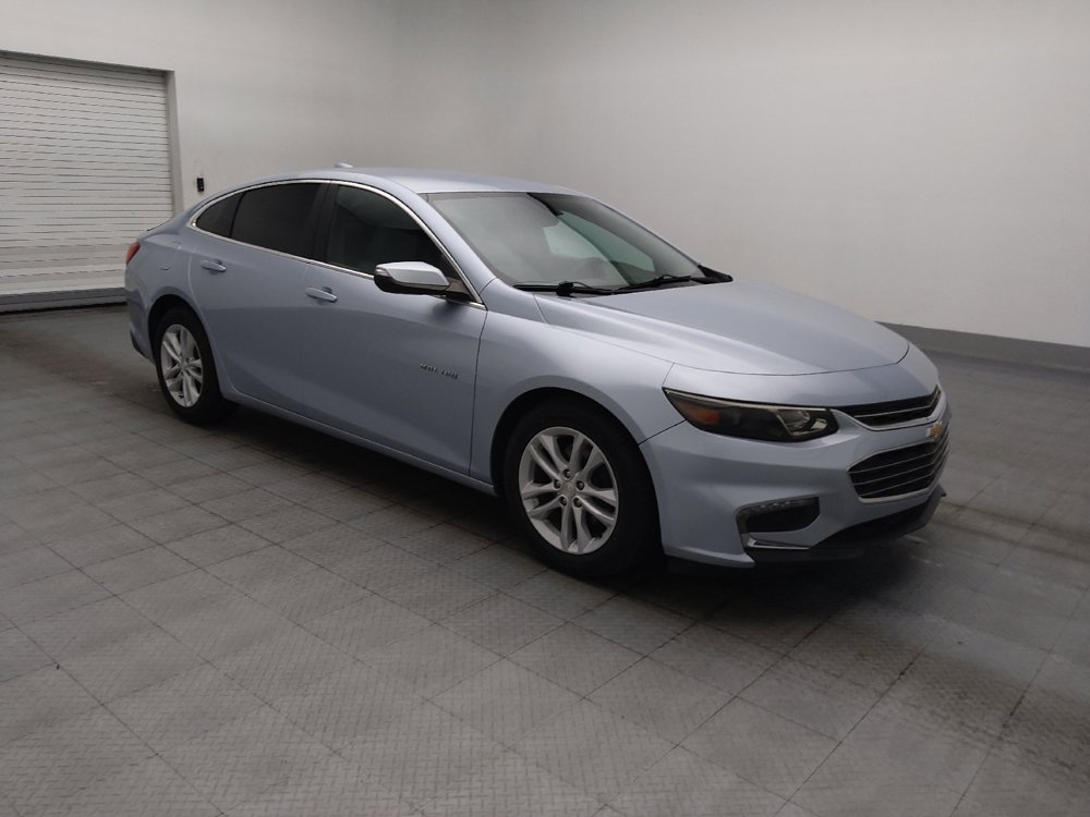 Used 2017 Chevrolet Malibu LT w/ Leather Package FWD image 11