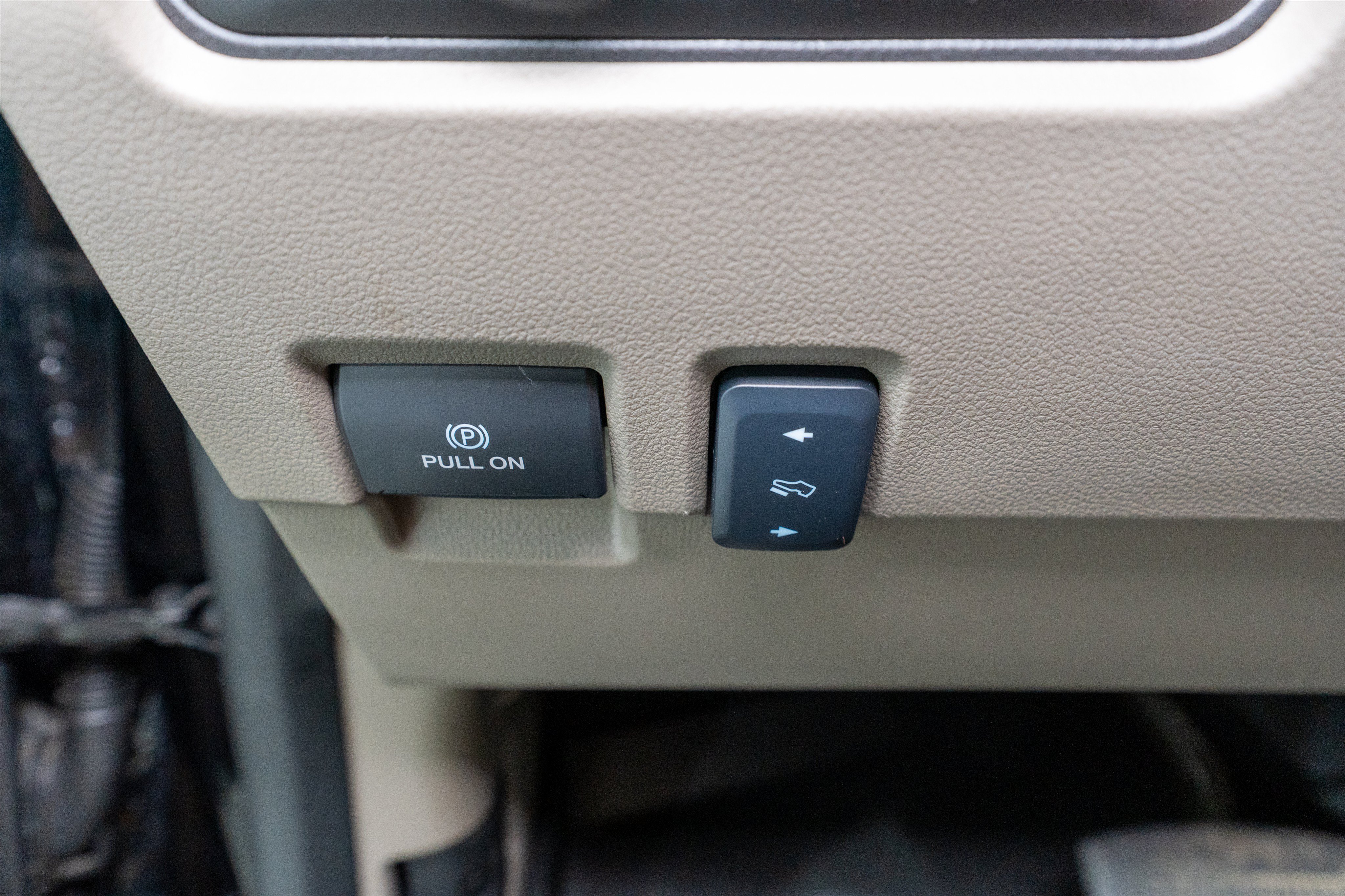Used 2026 Ford F350 Platinum w/ Platinum Plus Package AWD/4WD image 40