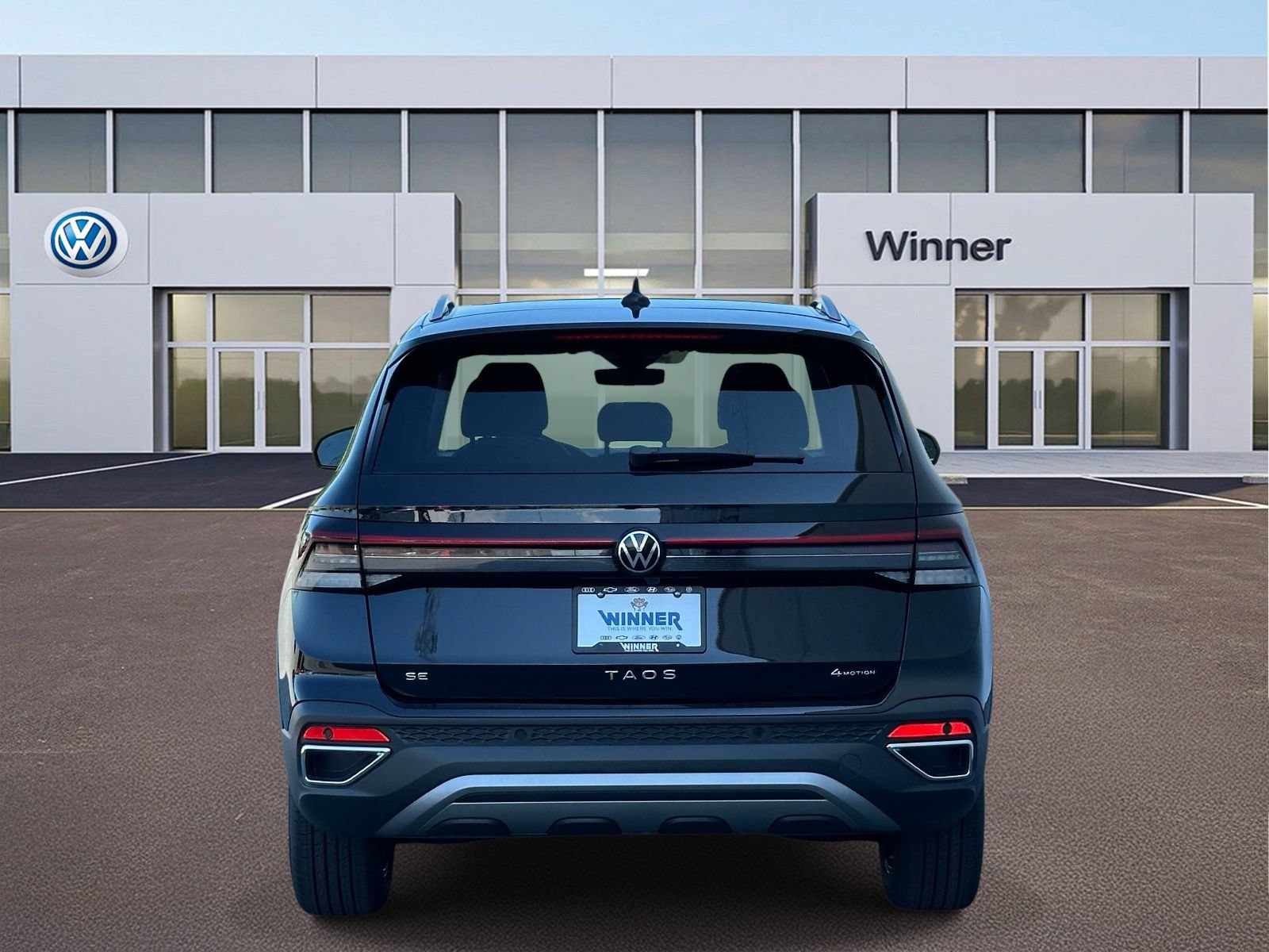 New 2026 Volkswagen Taos SE AWD/4WD image 4