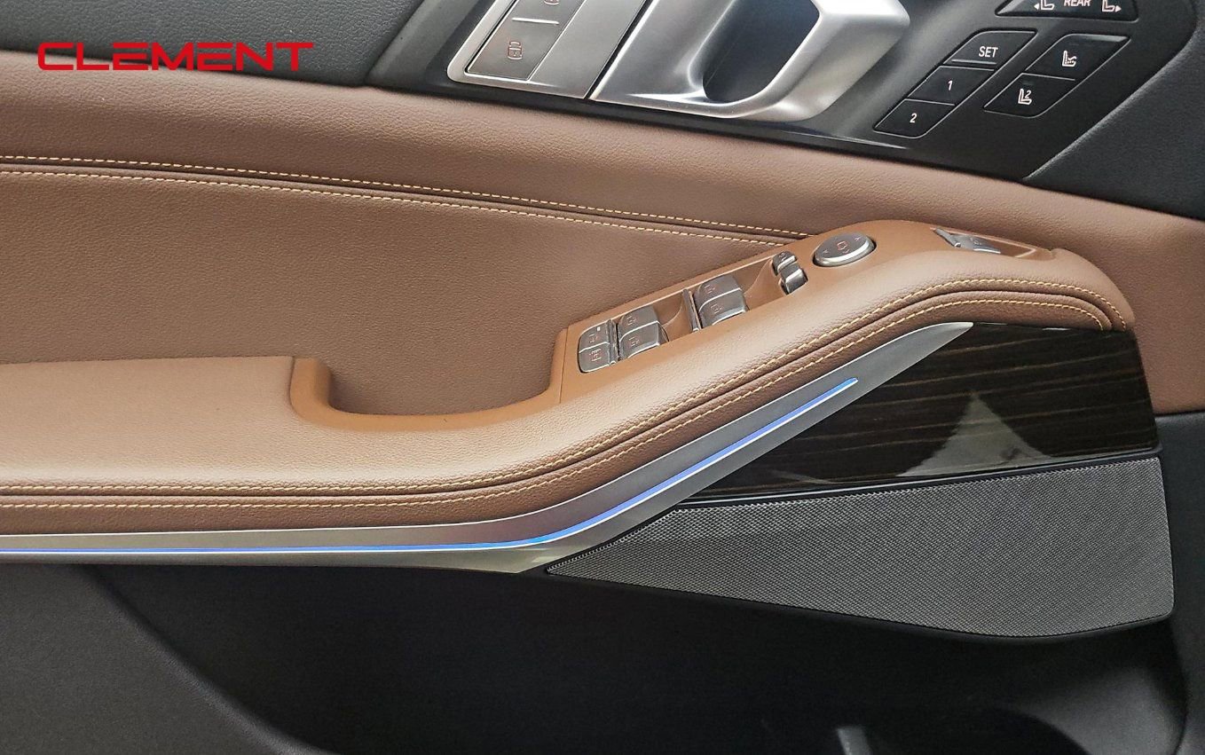 Used 2021 BMW X7 xDrive40i w/ Premium Package image 15