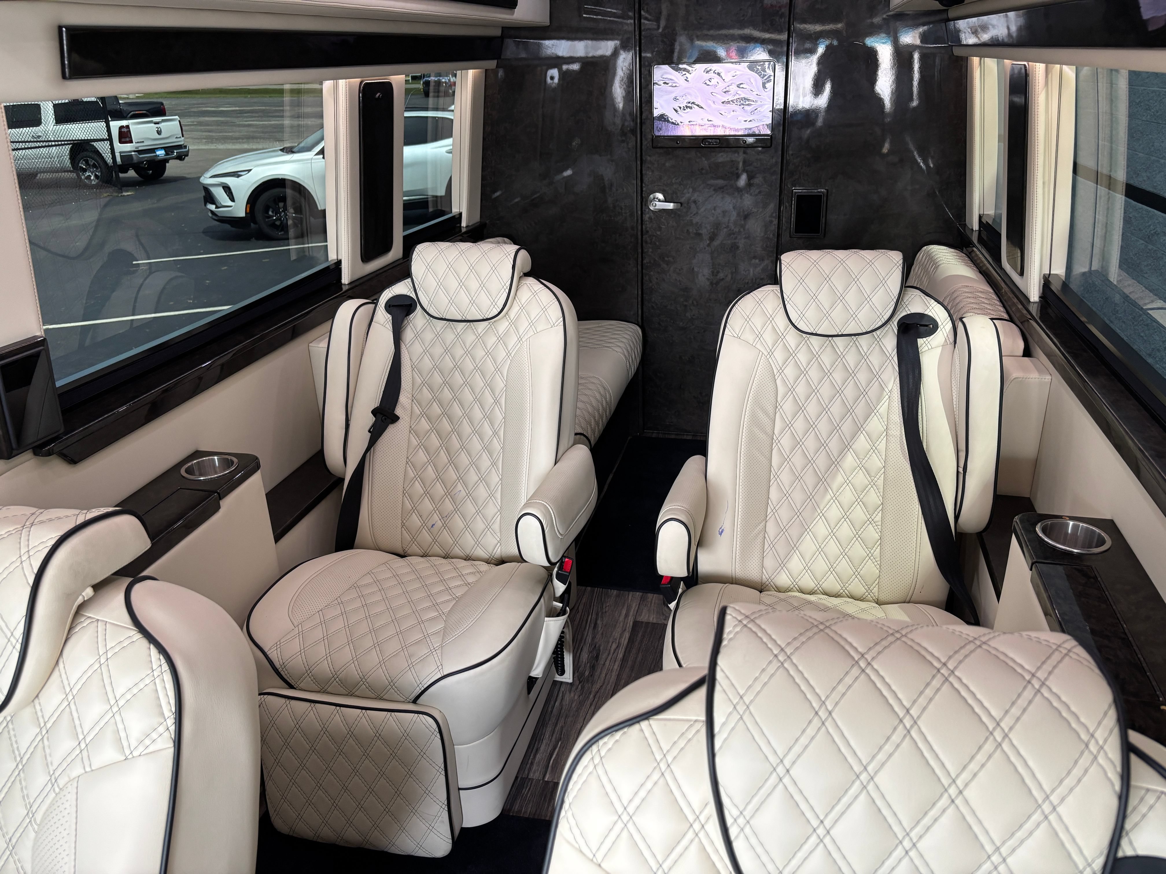 Used 2020 Mercedes-Benz Sprinter 3500 image 48